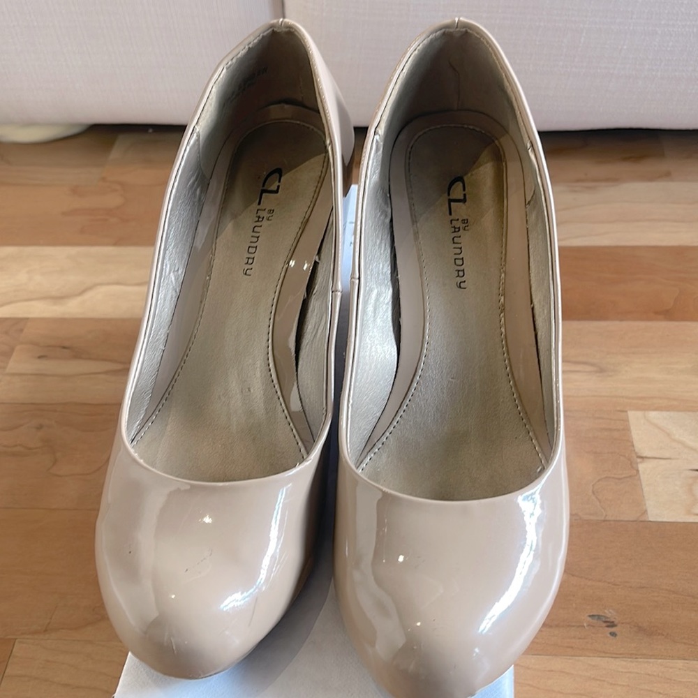 CL t Chinese Laundry Women's wedge heels